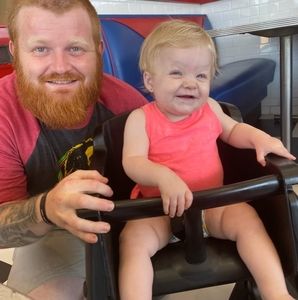 Meet your Posher, Christian